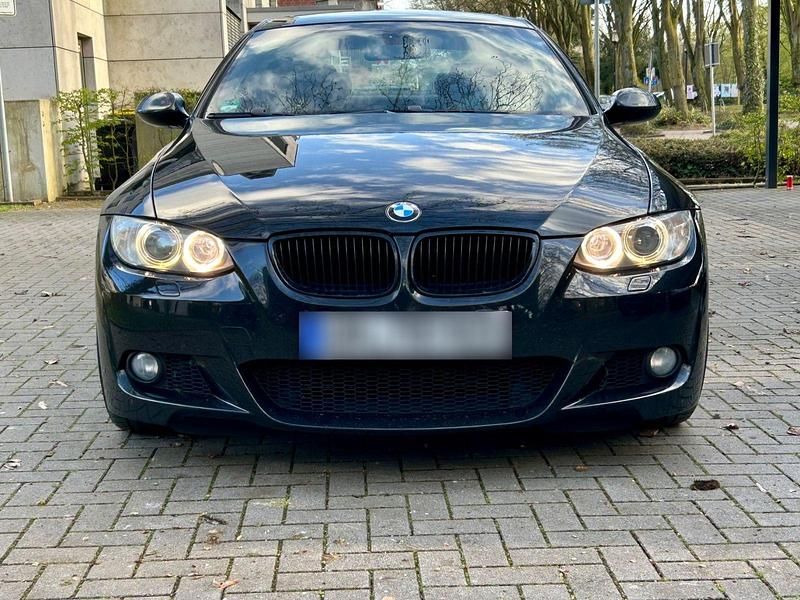 Second-hand BMW 325 Performance 218 CP (160 kW) 2008 Negru Coupe