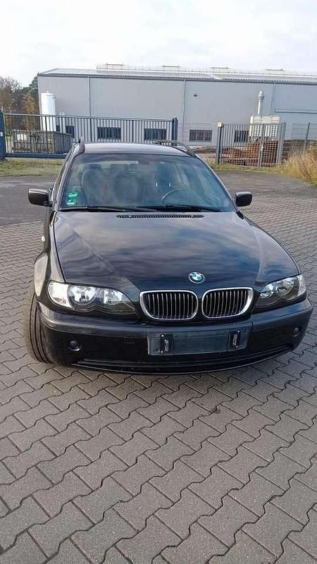 Gebraucht BMW 320 150 PS (110 kW) 2004 Kombi