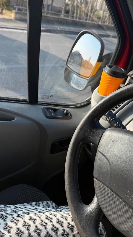 Gebraucht Opel Vivaro 2014 Rot Van / Kleinbus