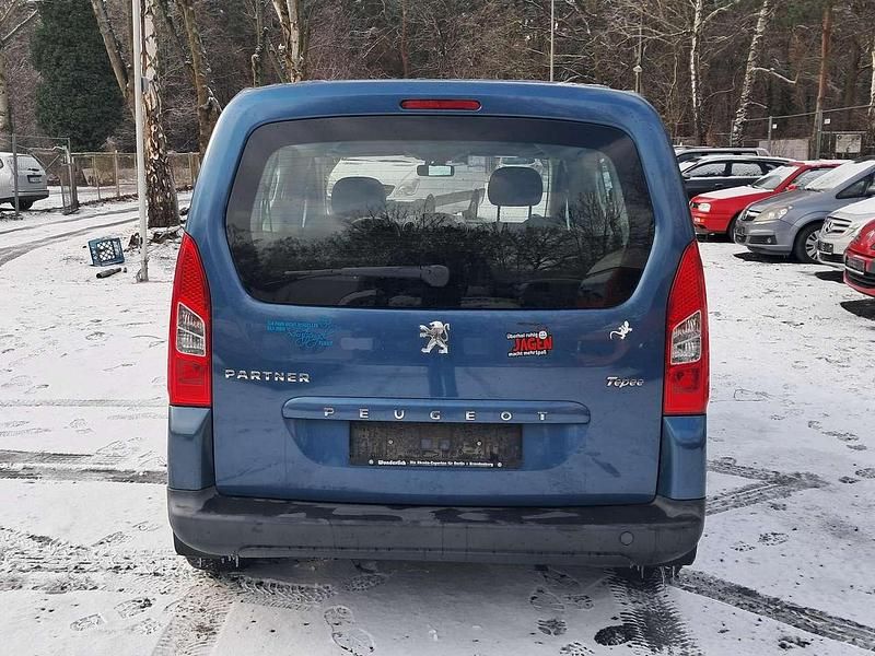 Gebraucht Peugeot Partner Tendance 109 PS (80 kW) 2009 Blau Van / Kleinbus
