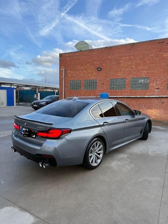 Gebraucht BMW 530 265 PS (194 kW) 2017 Limousine