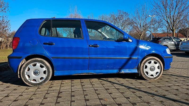 Gebraucht VW Polo 75 PS (55 kW) 2001 Blau Limousine