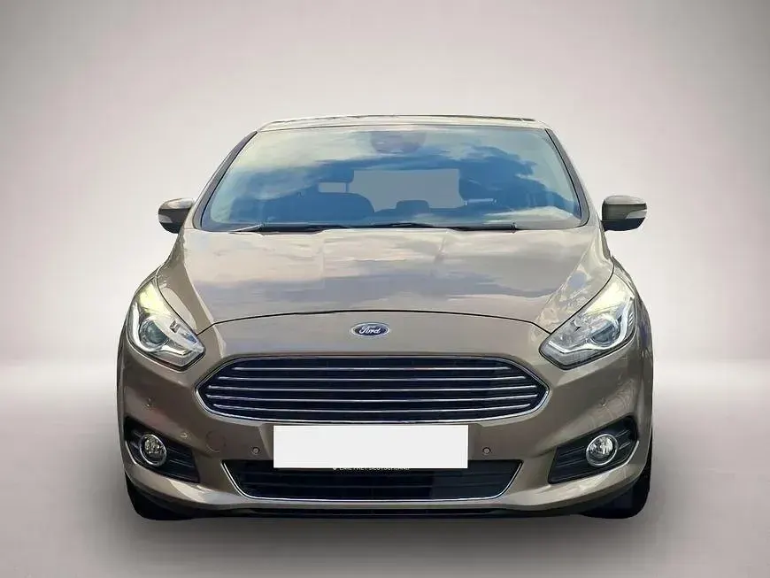 Gebraucht Ford S-MAX Titanium 150 PS (110 kW) 2019 Manufacturer Van / Kleinbus