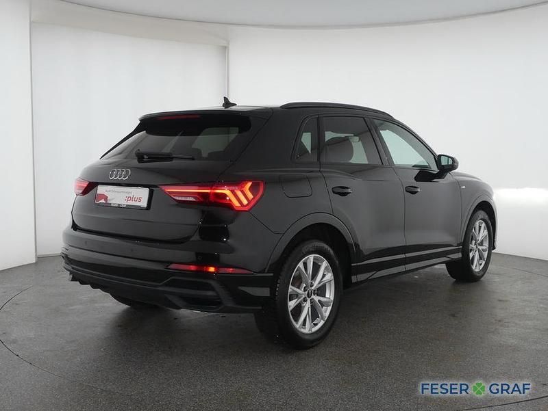 Gebraucht Audi Q3 S-Line 150 PS (110 kW) 2024 Mythosschwarz metallic SUV