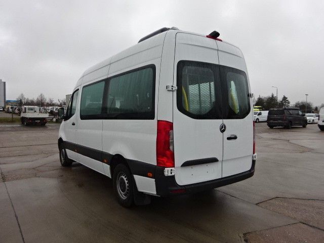 Gebraucht Mercedes Sprinter 163 PS (119 kW) 2021 Weiß Van