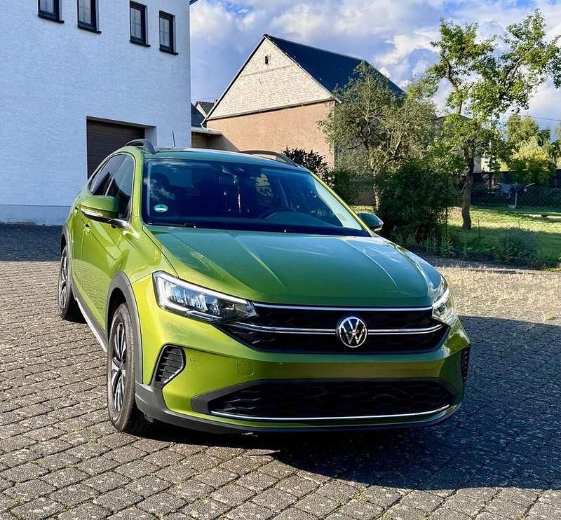 Grün Gebraucht 2023 VW Taigo Life SUV | 16.899 € (Superpreis) - Bild 1/4
