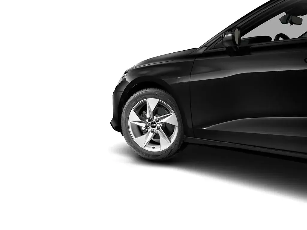 Gebraucht Audi A3 Advanced 150 PS (110 kW) 2026 Mythosschwarz metallic Limousine