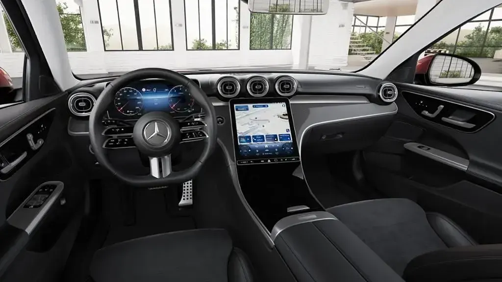 Gebraucht Mercedes C180 AMG 170 PS (125 kW) 2024 Rot Kombi