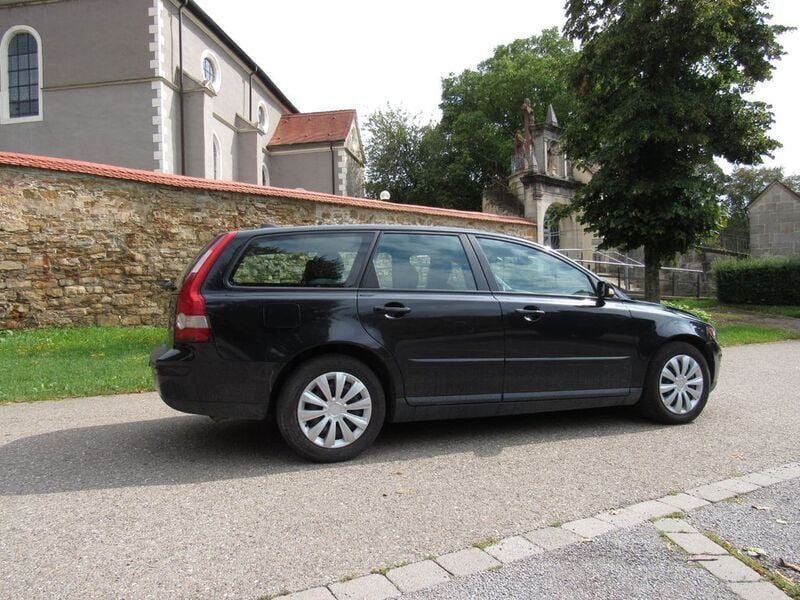 Gebraucht Volvo V50 140 PS (102 kW) 2006 Schwarz Kombi