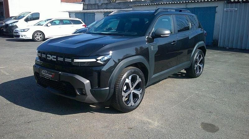 Second-hand Dacia Duster 101 CP (74 kW) 2024 Negru SUV