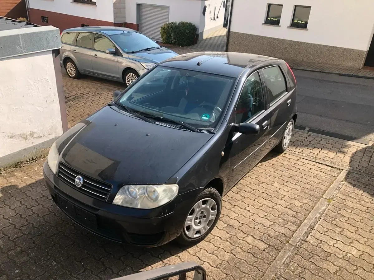 Gebraucht Fiat Punto 60 PS (44 kW) 2003 Schwarz Kleinwagen
