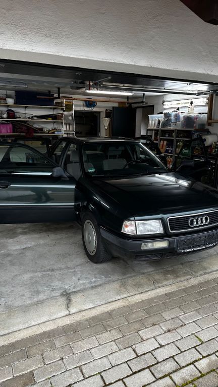 Grün Gebraucht 1992 Audi 80 Design Limousine | 3.000 € - Bild 1/4