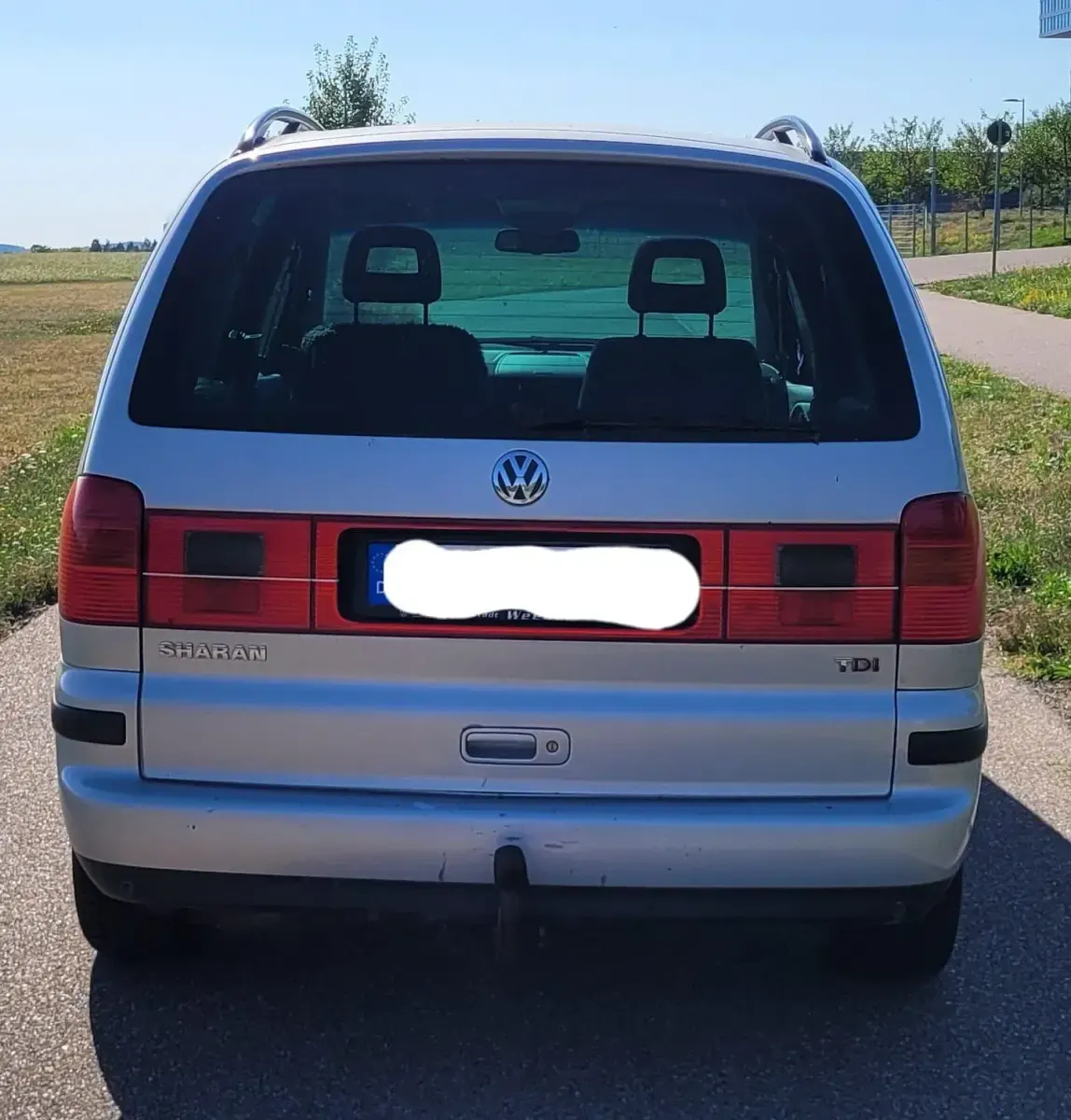 Gebraucht VW Sharan 115 PS (84 kW) 2001 Silber Van / Kleinbus