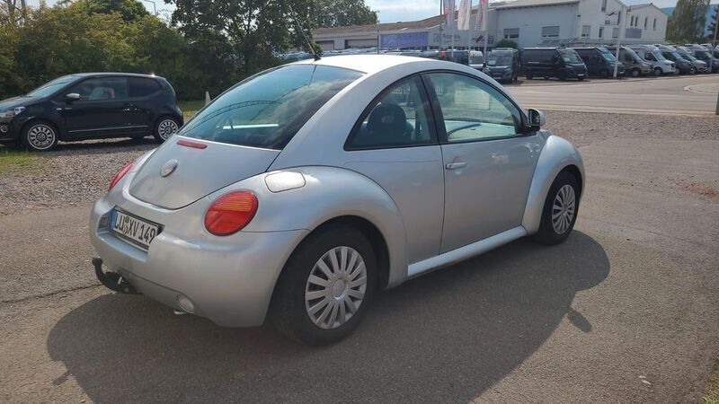 Gebraucht VW New Beetle 90 PS (66 kW) 1999 Silber Kleinwagen