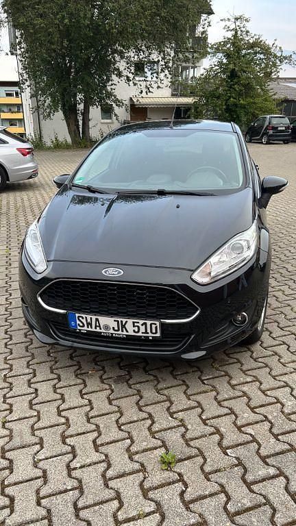 Schwarz Gebraucht 2016 Ford Fiesta SYNC Edition Kleinwagen | 6.800 € (Fairer Preis) - Bild 1/4