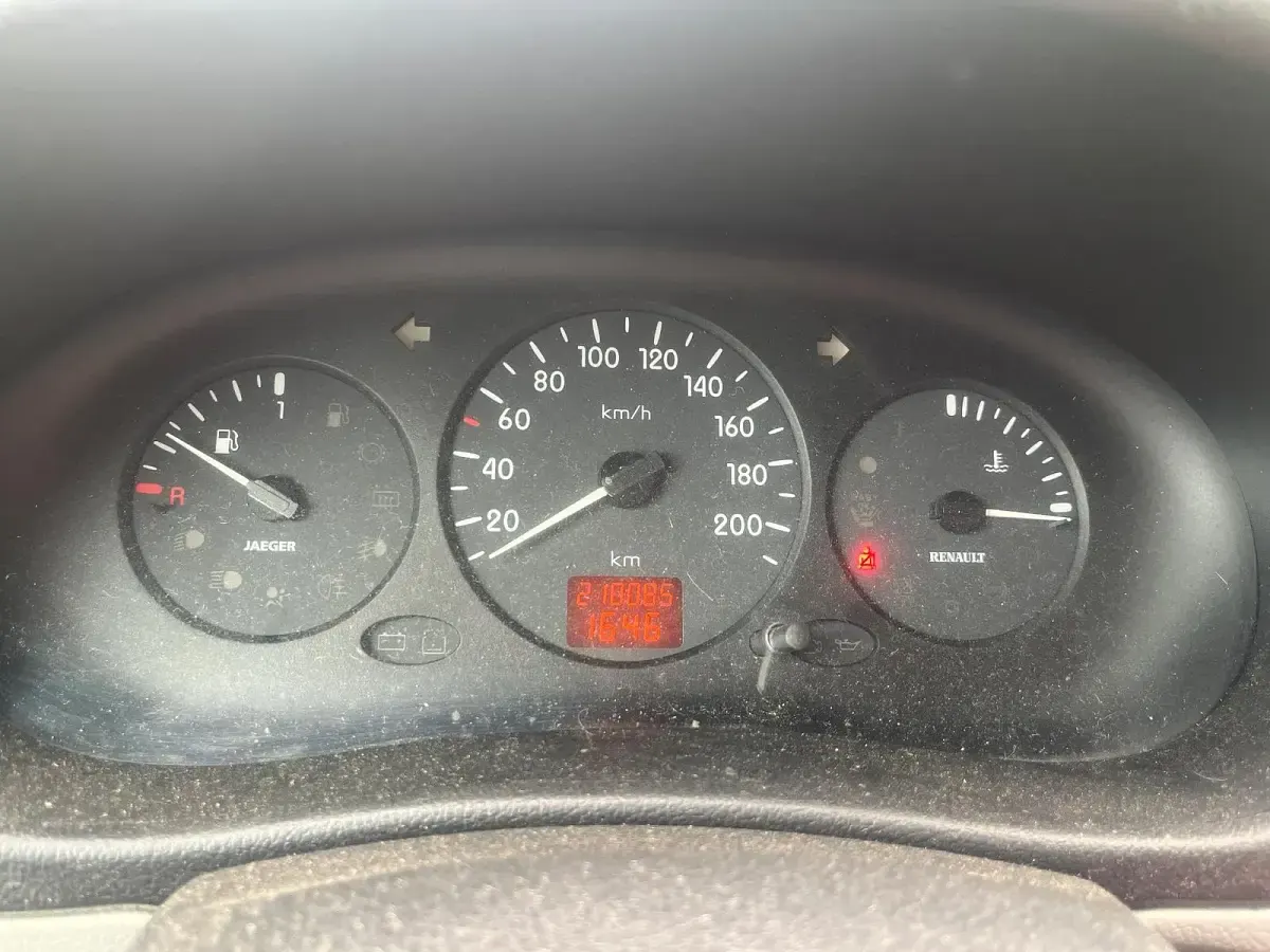 Gebraucht Renault Kangoo 76 PS (55 kW) 2002 Grau Van / Kleinbus