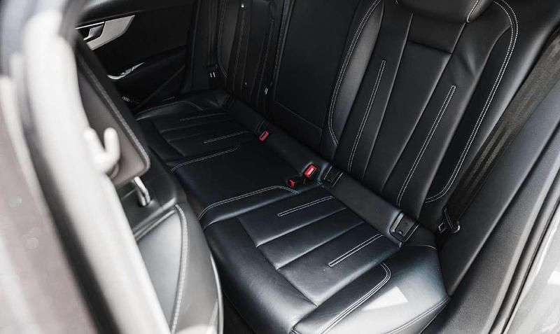 Gebraucht Audi A4 S-Line 272 PS (200 kW) 2016 Grau Kombi