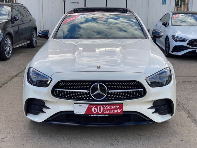 Gebraucht Mercedes E400 AMG 330 PS (242 kW) 2022 Weiß Limousine