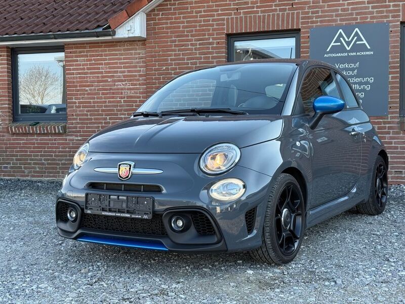 Grau Gebraucht 2022 Abarth 595 Kleinwagen | 17.580 € (Superpreis) - Bild 1/4