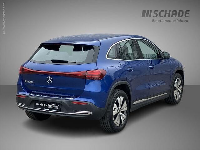 Gebraucht Mercedes EQA250 Progressive 139 kW (190 PS) 2024 Andere farbe SUV