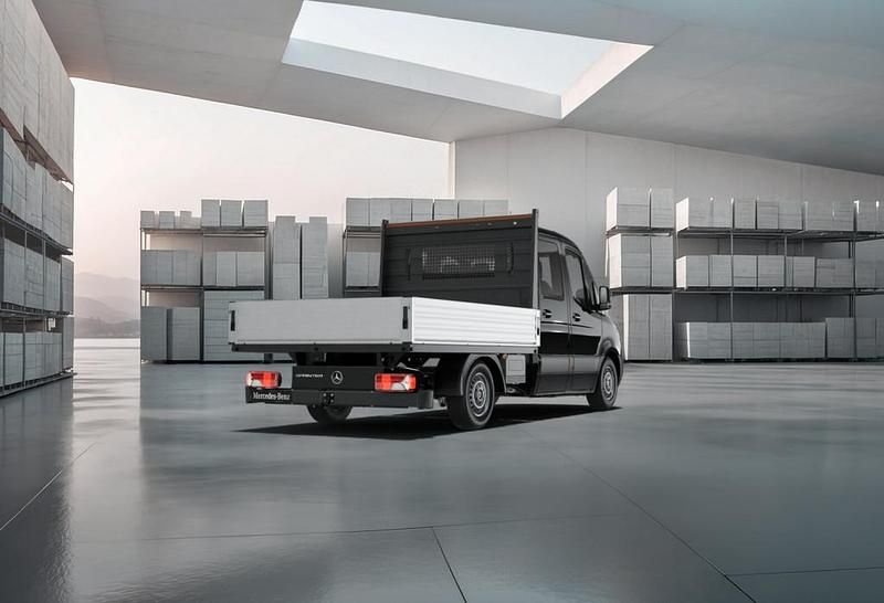 Używany Mercedes Sprinter 150 KM (110 kW) 2025 Czarny Van