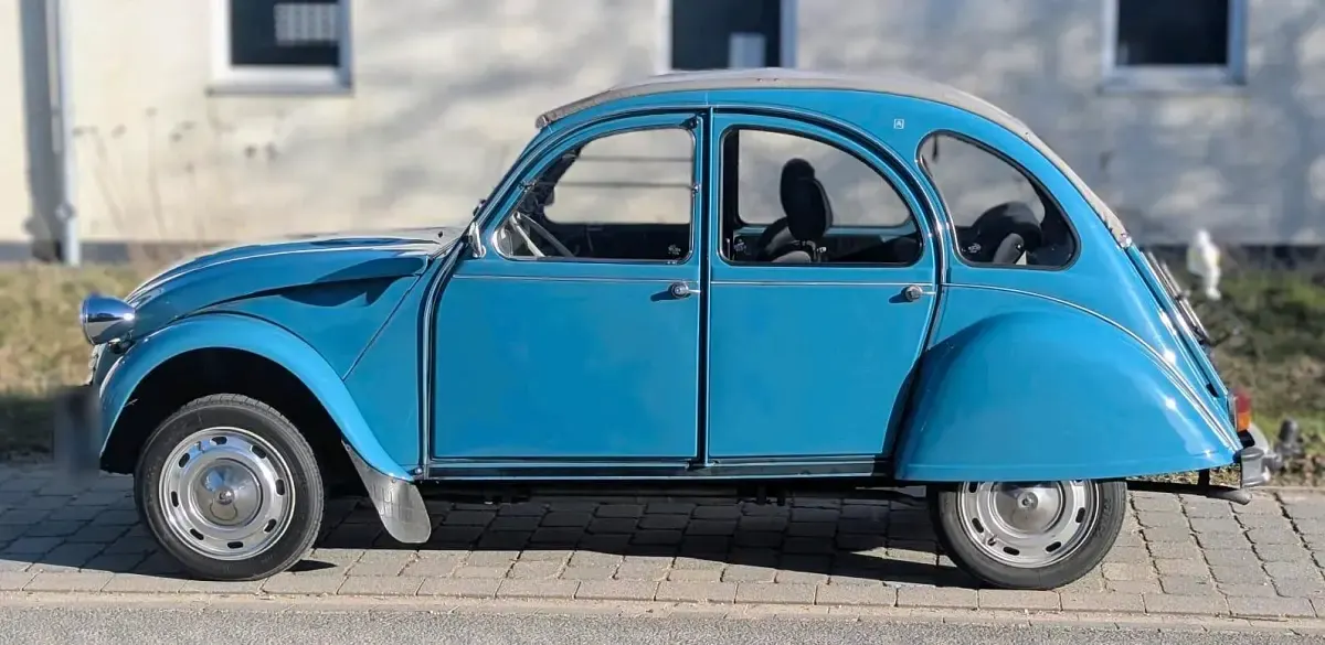 Occasion Citroën 2CV 27 ch (19 kW) 1982 Bleue Berline