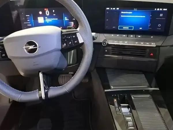 Neu Opel Astra 145 PS (106 kW) 2025 Grafik grau (uni) Kombi