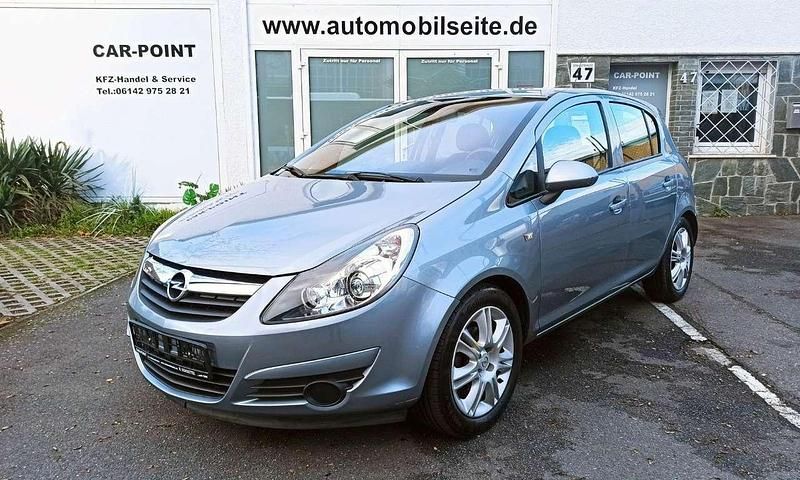 Gebraucht Opel Corsa Edition 80 PS (58 kW) 2008 Lichtsilber Limousine