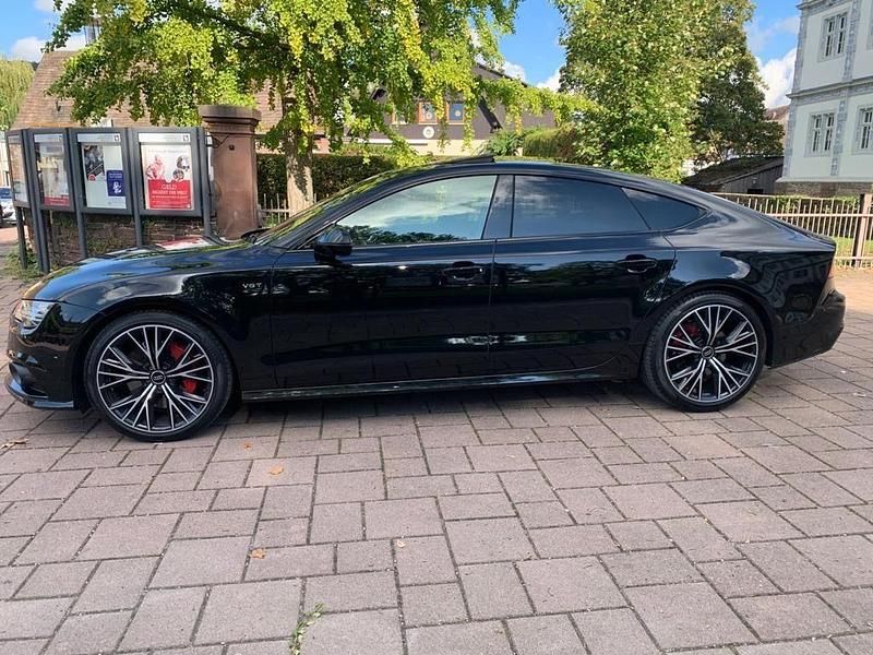 Second-hand Audi A7 Competition 326 CP (239 kW) 2017 Negru Hatchback