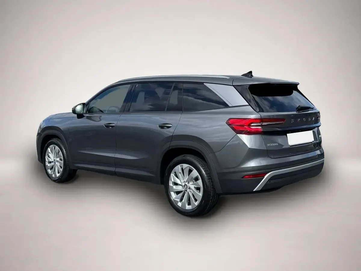 Neu Skoda Kodiaq Selection 193 PS (141 kW) 2026 Grau SUV