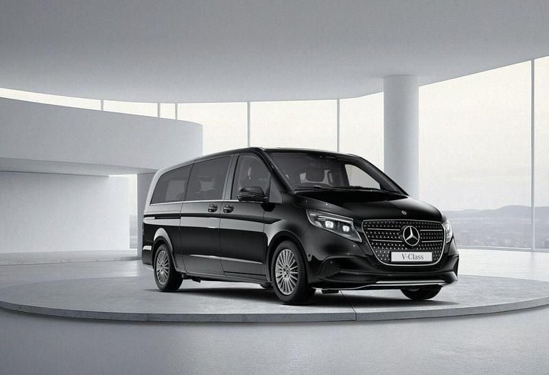 Gebraucht Mercedes V300 237 PS (174 kW) 2025 Schwarz Van / Kleinbus