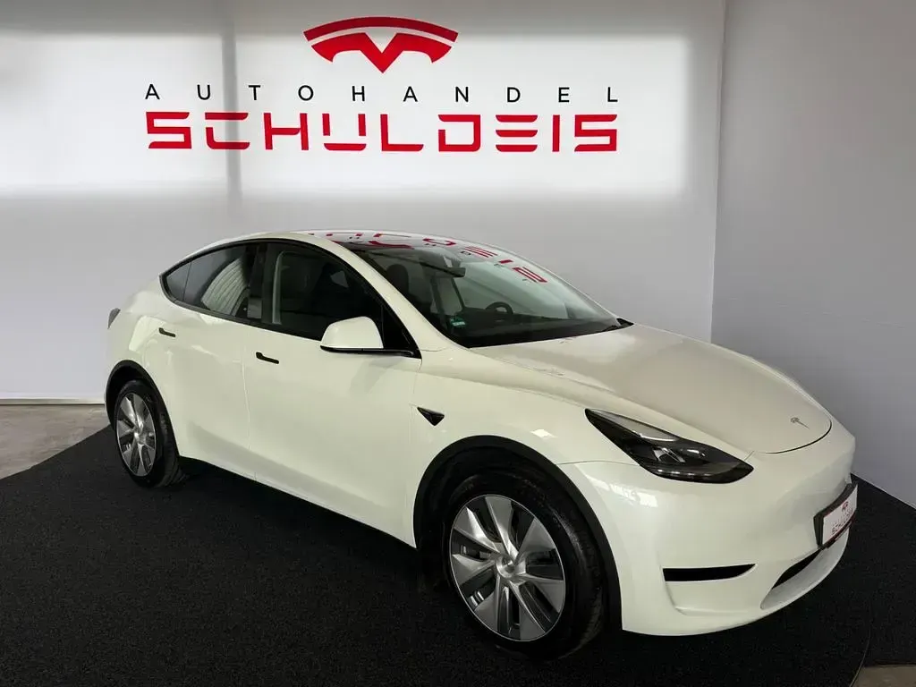 Gebraucht Tesla Model Y Long Range RWD 255 kW (347 PS) 2024 Weiß SUV
