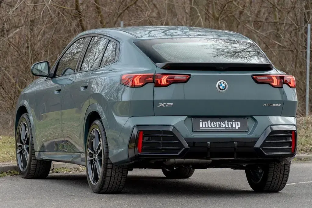 Gebraucht BMW X2 Sport Line 163 PS (119 kW) 2026 Grün SUV