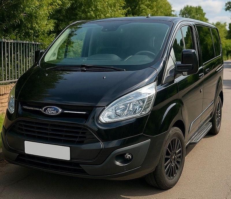 Schwarz Gebraucht 2013 Ford Tourneo Custom Van | 15.400 € (Fairer Preis) - Bild 1/4