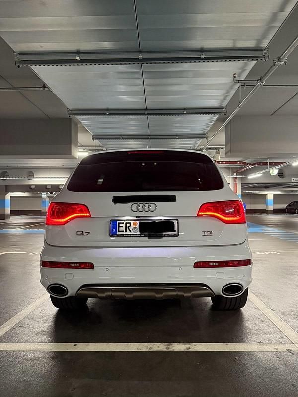 Weiß Gebraucht 2014 Audi Q7 SUV | 14.950 € (Superpreis) - Bild 1/4