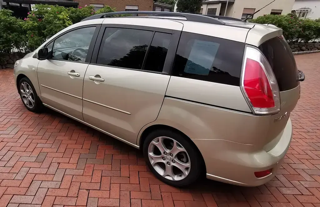 Gebraucht Mazda 5 145 PS (106 kW) 2008 Grün Van / Kleinbus