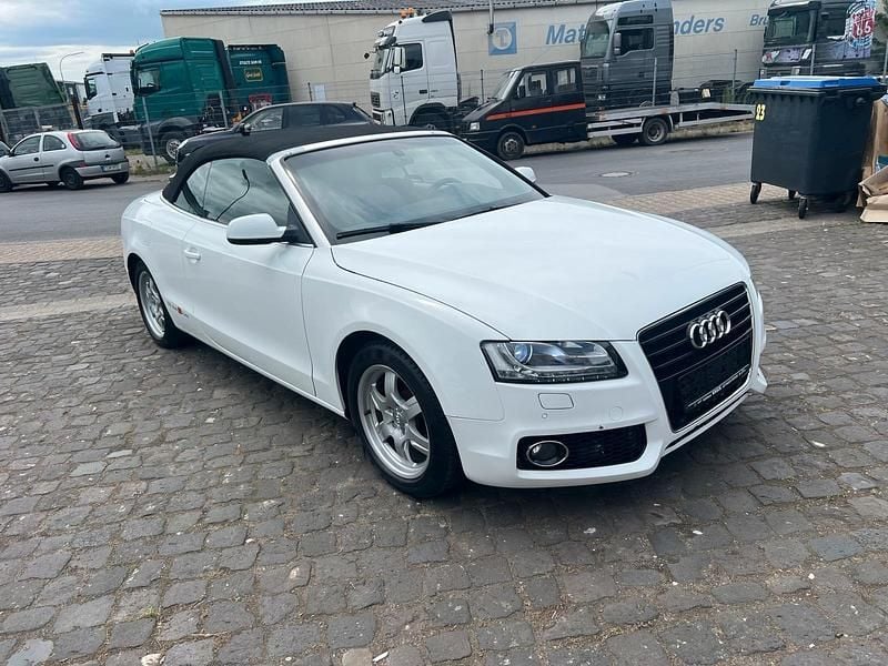 Używany Audi A5 Cabriolet S-Line 211 KM (155 kW) 2010 Biały Kabriolet
