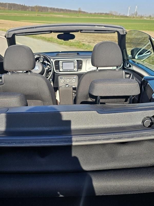 Gebraucht VW Beetle 105 PS (77 kW) 2016 Grau Kleinwagen