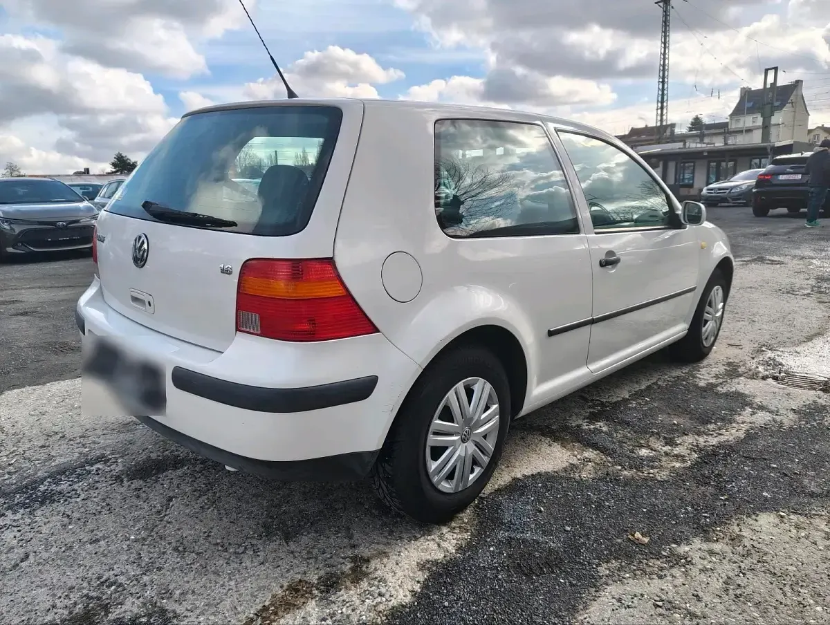 Gebraucht VW Golf IV 101 PS (74 kW) 2000 Weiß Limousine