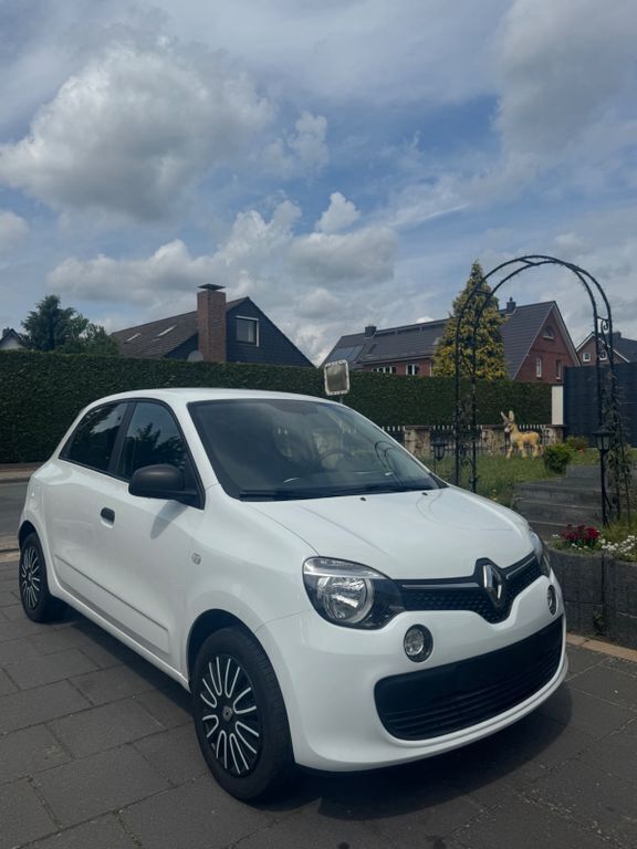 Weiß Gebraucht 2018 Renault Twingo SE Kleinwagen | 7.250 € (Superpreis) - Bild 1/4