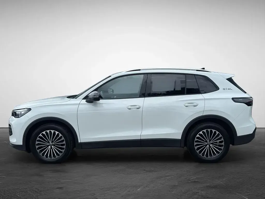 Gebraucht VW Tiguan Goal 150 PS (110 kW) 2025 Weiß SUV