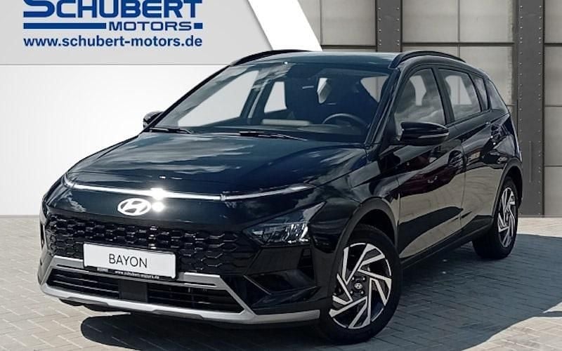 Phantom black / met Neu 2025 Hyundai Bayon Trend SUV | 24.690 € (Fairer Preis) - Bild 1/4