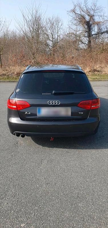Gebraucht Audi A4 120 PS (88 kW) 2010 Grau Kombi