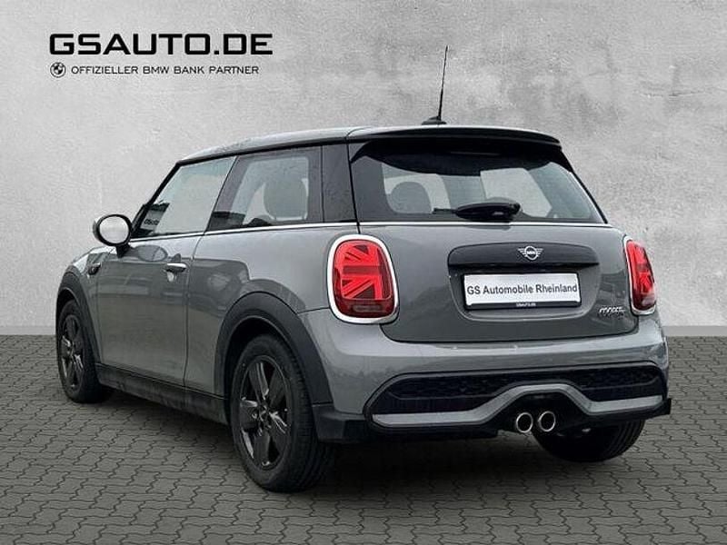 Gebraucht Mini Cooper S 178 PS (130 kW) 2021 Moonwalk grey (grau) Kleinwagen