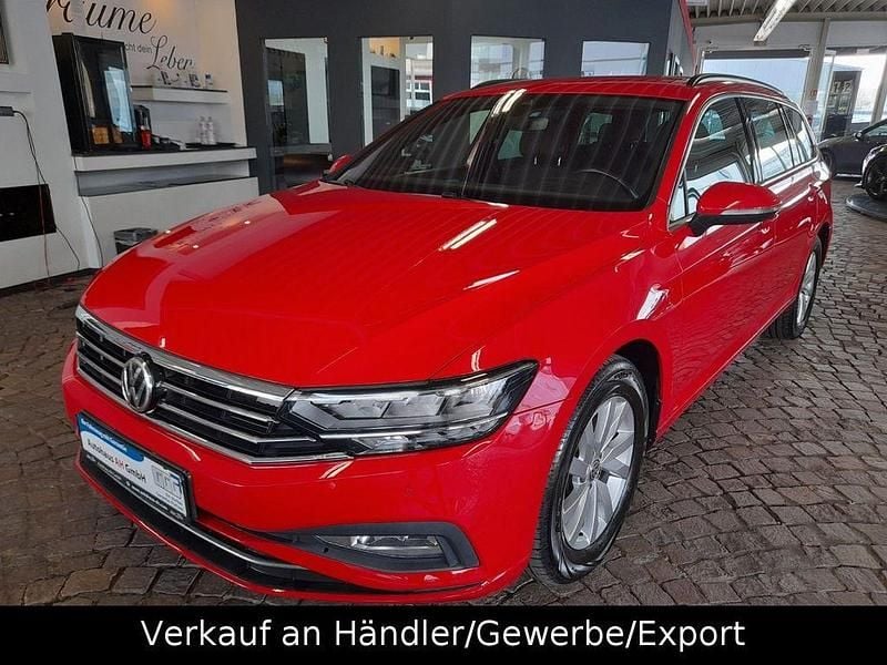 Gebraucht VW Passat Business 150 PS (110 kW) 2019 Rot Kombi