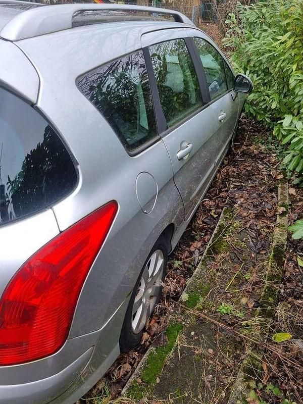 Gebraucht Peugeot 308 Sport 150 PS (110 kW) 2009 Silber Kombi