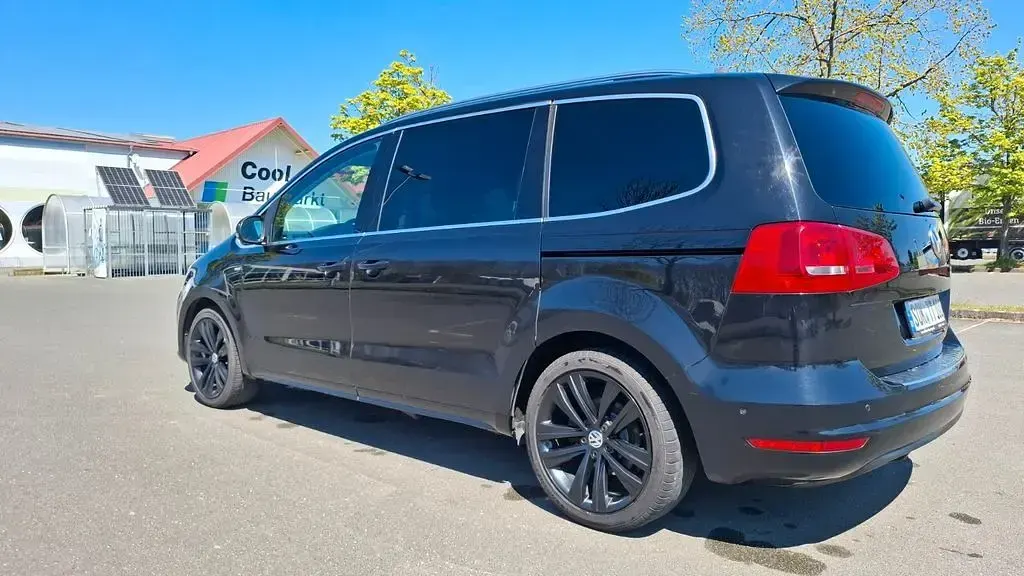 Gebraucht VW Sharan 177 PS (130 kW) 2014 Schwarz Van / Kleinbus