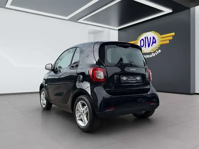 Gebraucht Smart ForTwo Coupé 60 kW (82 PS) 2022 Schwarz Coupé