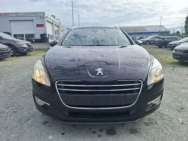 Gebraucht Peugeot 508 SW 140 PS (102 kW) 2013 Schwarz Kombi