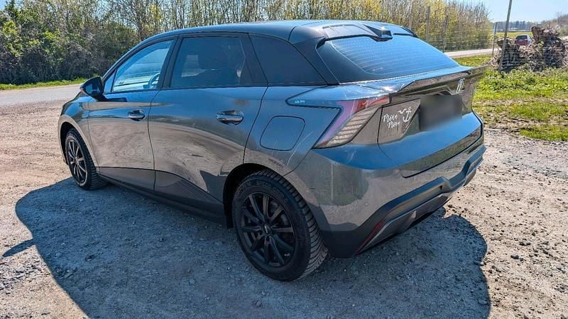 Gebraucht MG MG4 EV 125 kW (170 PS) 2022 Grau Kleinwagen